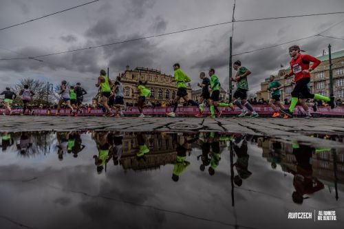 Foto offerta MEZZA MARATONA DI PRAGA | 21K, immagini dell'offerta MEZZA MARATONA DI PRAGA | 21K di Ovunque viaggi.